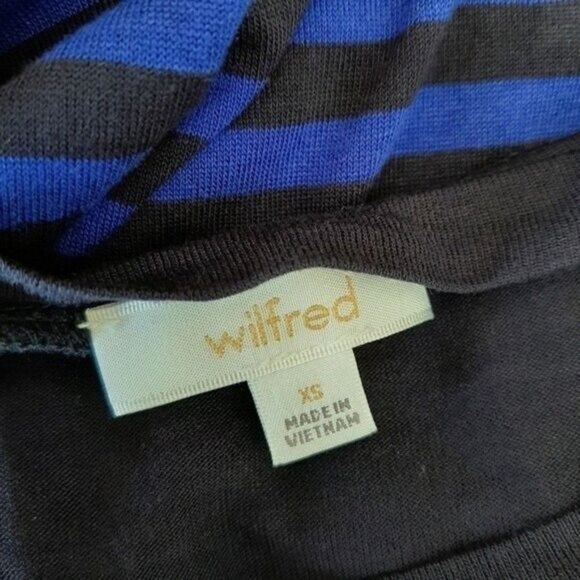 WILFRED Aritzia Side Slits Striped Tunic Top Blue Sz XS - Picture 9 of 10